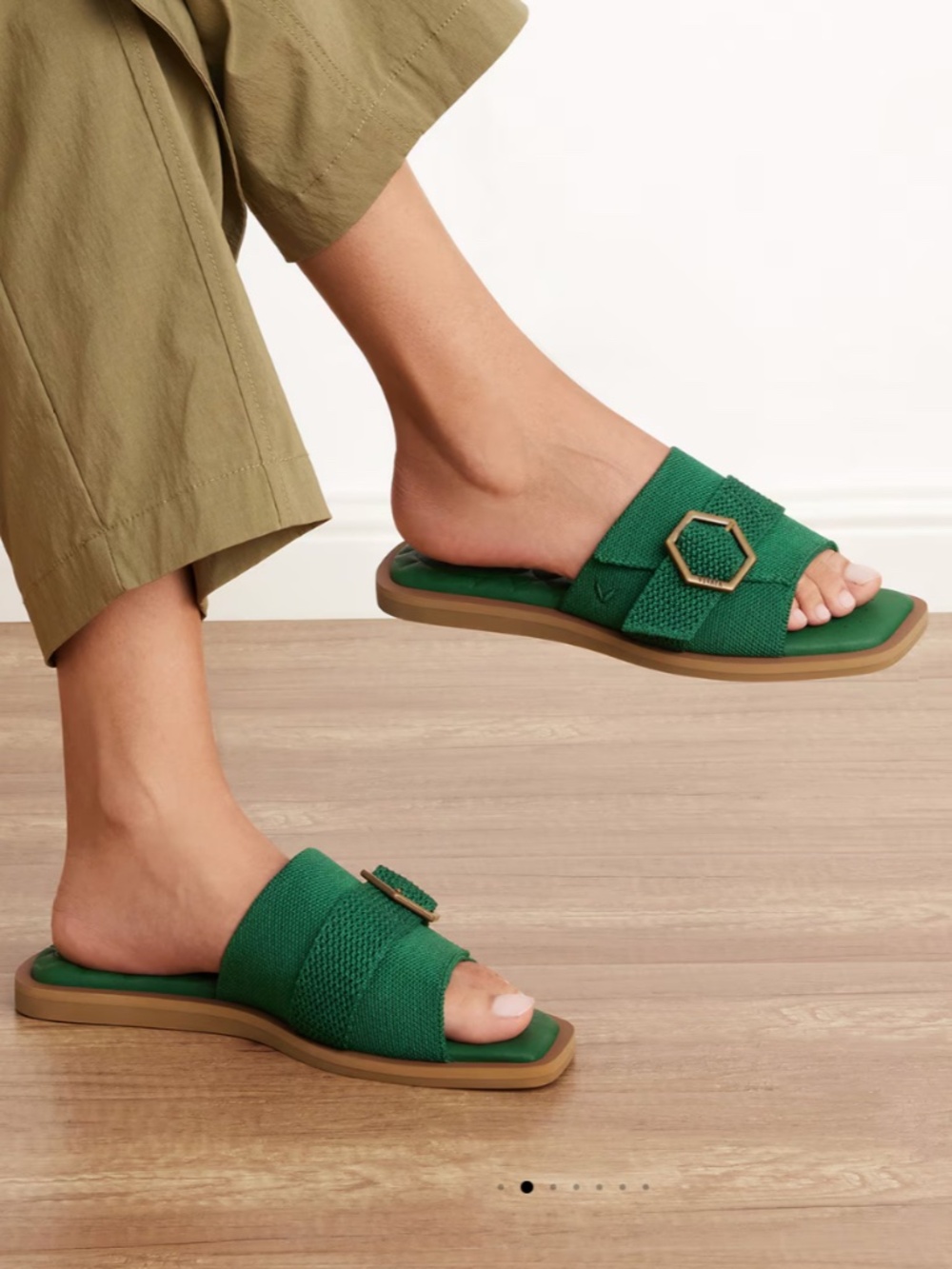 🆕 VIVAIA GREEN PILLOW TOP SLIDE SANDAL